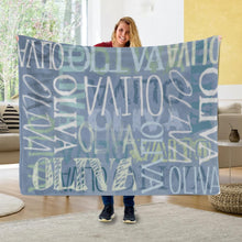 Load image into Gallery viewer, Custom Name Signature Style Blanket